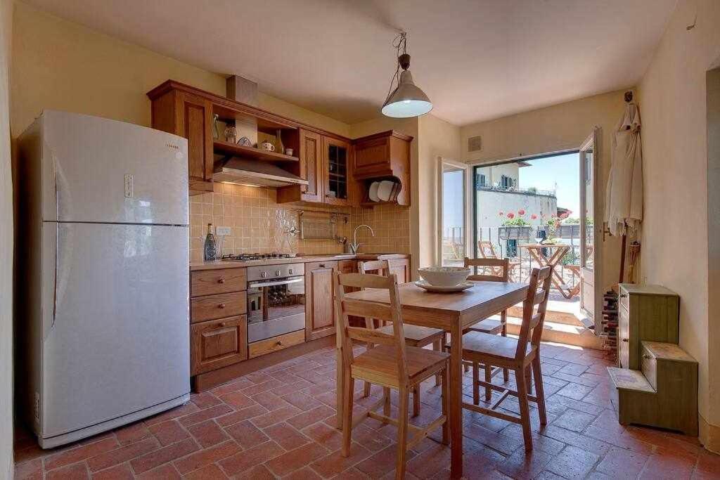 Elegante In Collina Apartamento Florencia
